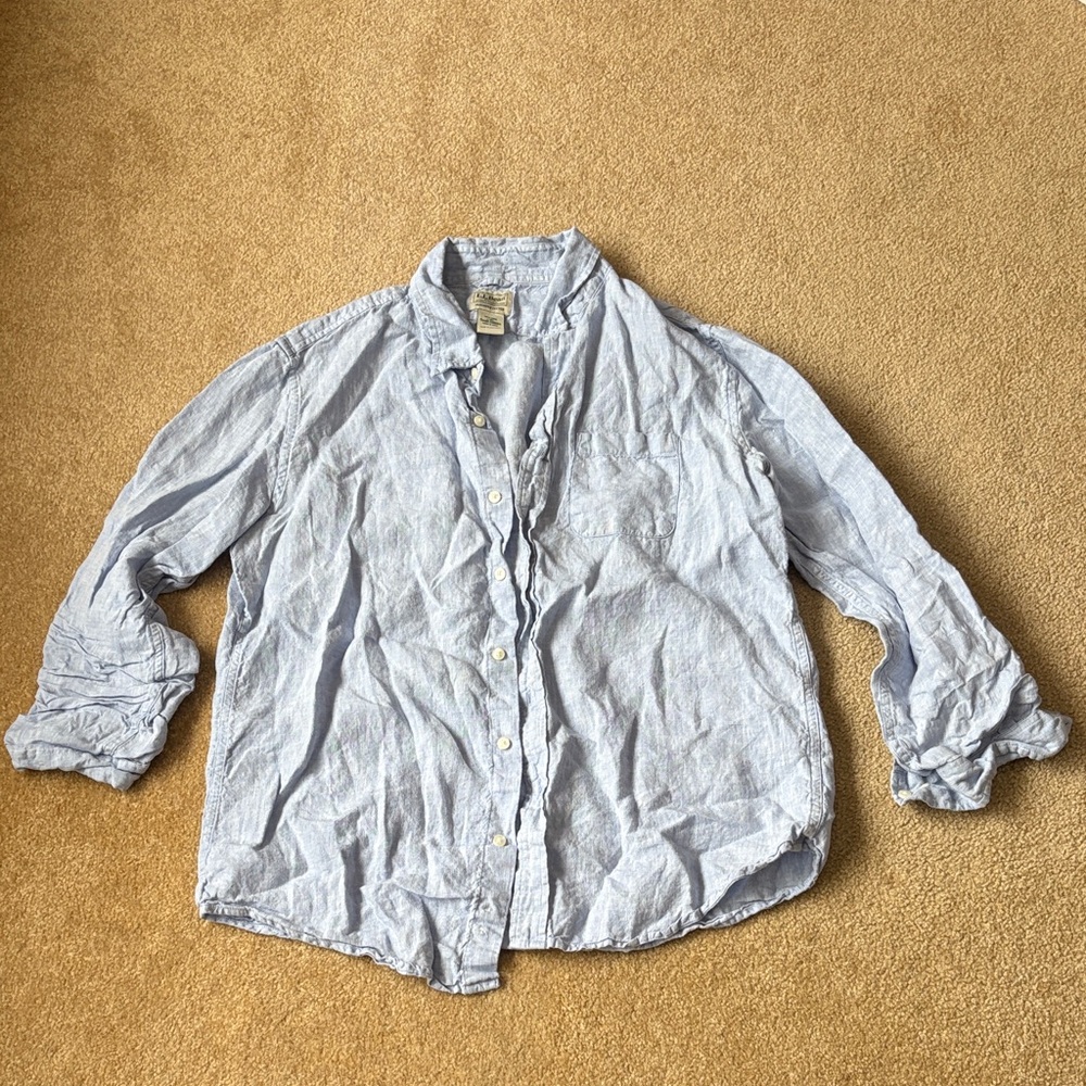 L.L. Bean Light Blue Button-Down Shirt large linen slightly fitted